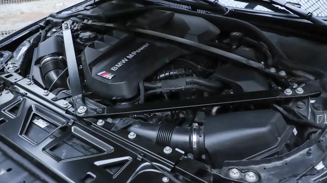 3.0T、双涡轮、510马力……它总能让人欲罢不能！试驾宝马M4