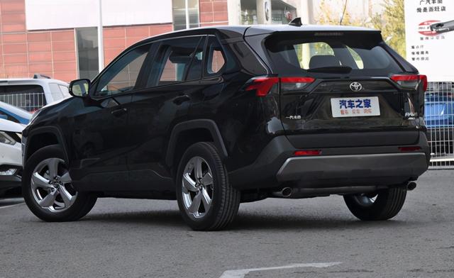 RAV4荣放VS威兰达，究竟谁更厉害？