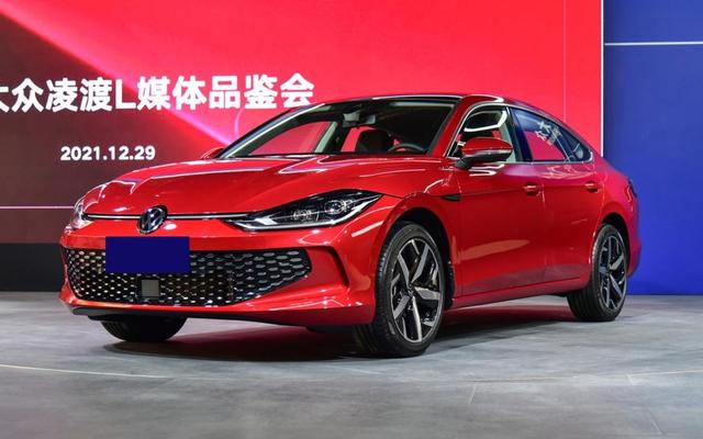 2022年将“引爆”车市的4款高颜值轿车，国产占2款，买车的都看看