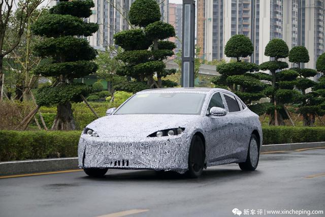 Model 3没好日子了，比亚迪汉DM-i/海豹战力拉满