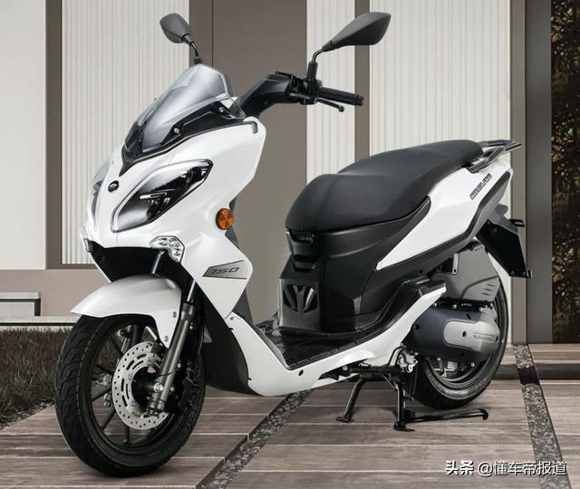 新車 | 售價11999元起,qjmotor大熊150上市,來自吉祥錢江摩托