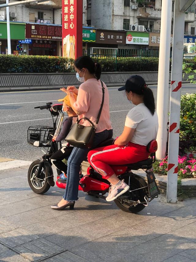 电动自行车驾驶人请注意！这些违法行为将面临查处...