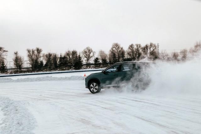 享受征服享受生活，东风日产SUV冰雪体验