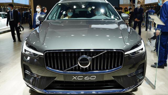 沃尔沃XC60降9万，比奔驰GLC能省台飞度，咋选？