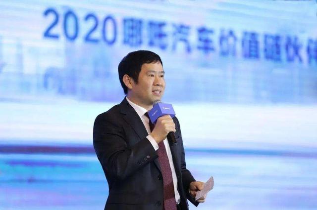 十余位车企掌门人联袂进言：2022车市，他们有怎样的思考