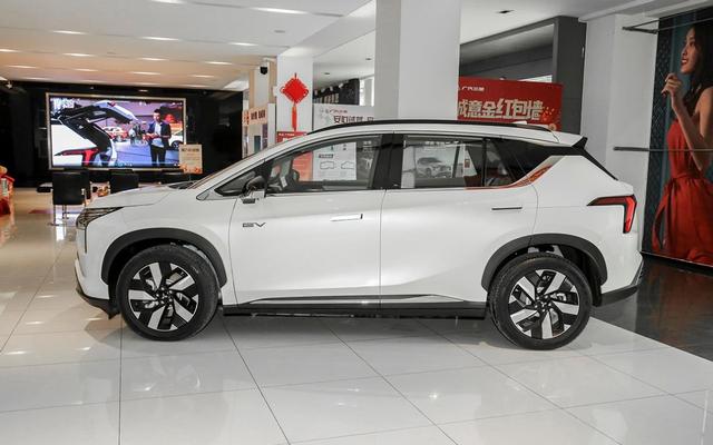 体验广汽三菱首款纯电SUV，20多万的价格、续航520km，值得入手？