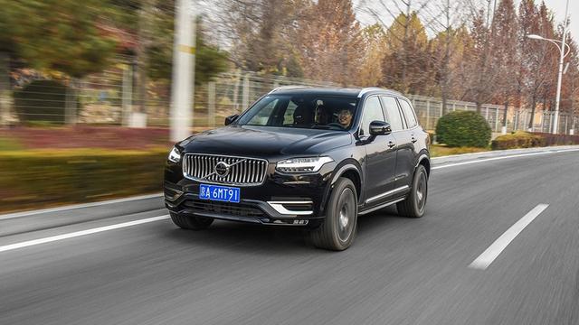 50万豪华中大型SUV，沃尔沃7折，飞行家V6，咋选？