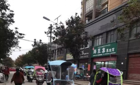 电动车雨棚不可靠 生命安全最重要