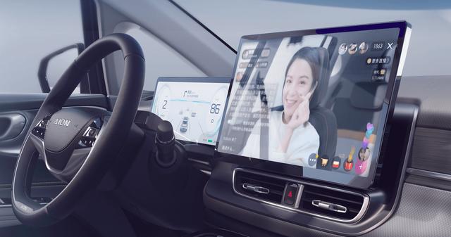 中国汽车风云盛典入围车型评析：AION V Plus智联智驾表现更优
