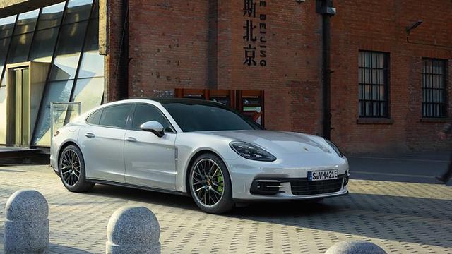 保时捷帕拉梅拉Panamera S E-Hybrid高压紧急断电如何操作