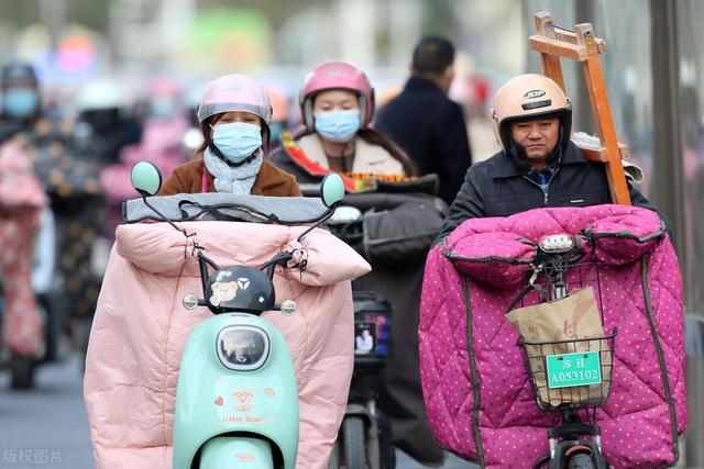 电动自行车、电轻摩、电摩有什么区别？上牌、驾照、载人，明确了