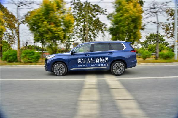 上进的“奇瑞”：试驾星途揽月400T，20万就能买到的中大型SUV