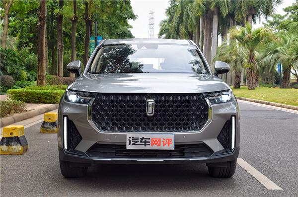 试驾奔腾T99：关于这款国产“硬派”SUV，我有一些话想说