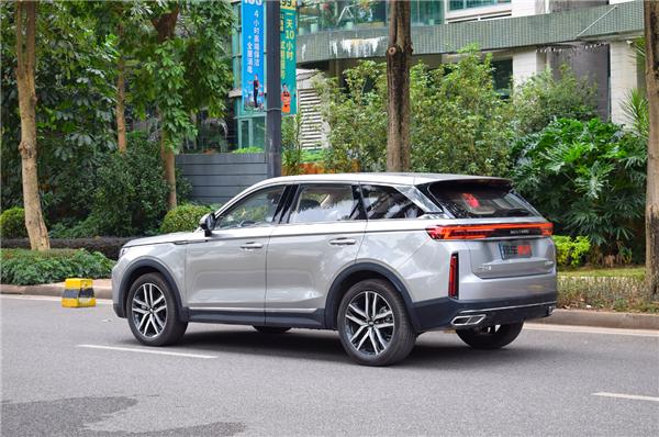 试驾奔腾T99：关于这款国产“硬派”SUV，我有一些话想说