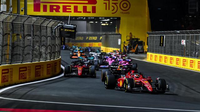 拒绝内卷，还拿40年前技术开倒车？F1就这样挽回了车迷