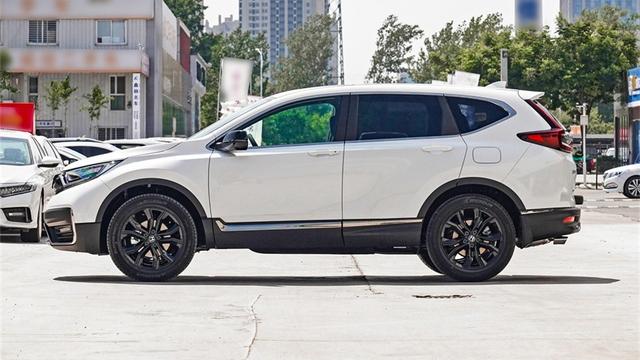 花13万能开上丰田RAV4荣放，每月还款3千多真不贵？