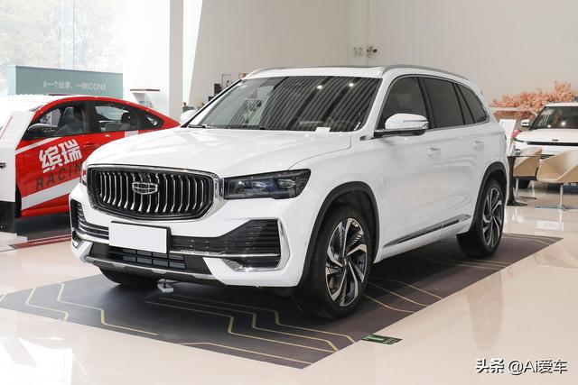 2.0T+8AT带四驱，低价高配高品质家用大SUV，油耗不高，吉利星越L