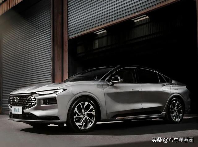 都是合资中型SUV，为啥福特领睿只卖汉兰达一半？