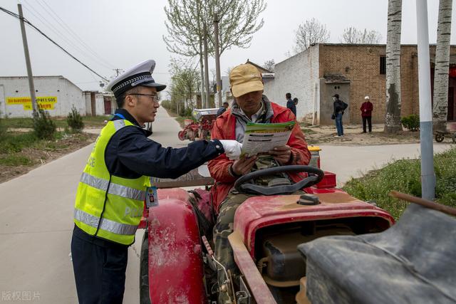 什么样的电动车、三轮/四轮车能合法上路？交警：必须满足4个要求