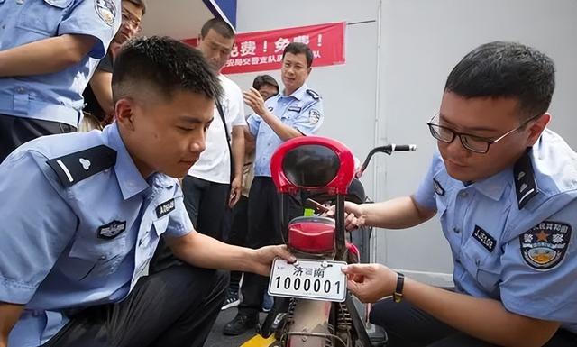 5月起，多地实施电动车新规，涉及电动车、三轮车、低速四轮车