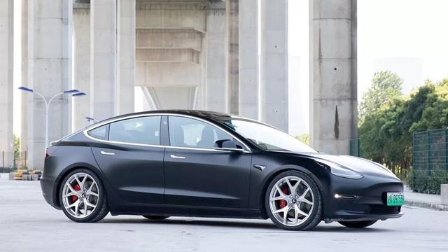 开3年只能卖20万？二手Model 3最保值的为啥是19款