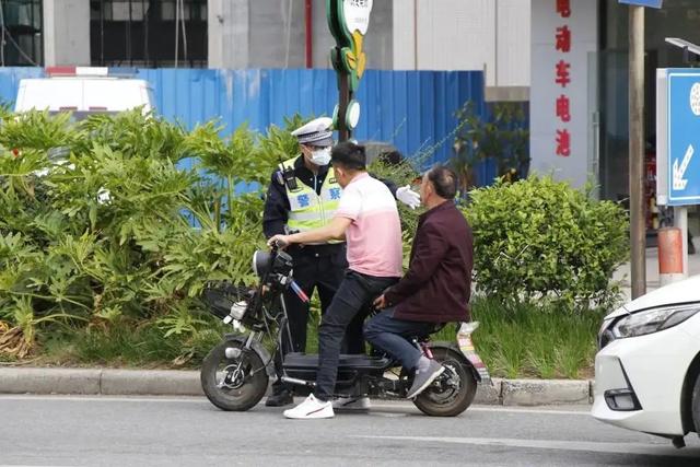 5月起，电动车有新政策，多地即将实施，3类车很快不能骑了