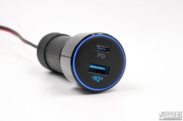 双口独立互不影响，Anker PowerDrive Speed+ 2车充开箱评测