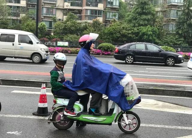 锂电池和铅酸电池哪个更好？电动车选多少伏电池最耐用？答案来了