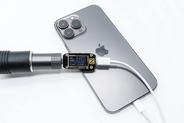 机乐堂50W双口车充评测：双 USB-C 口配置，30W+20W功率分配