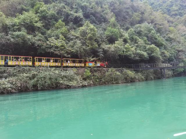 宁夏游客惊叹，十堰大山竟藏有如此美景