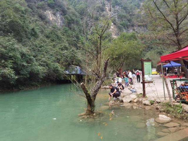 宁夏游客惊叹，十堰大山竟藏有如此美景