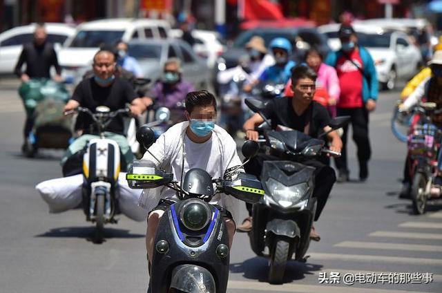 电动车更换电瓶，选锂电好还是铅酸电池好？老师傅告诉你真实答案