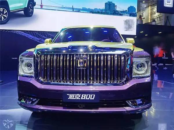 坦克800定位于全尺寸SUV，搭载3.0T六缸发动机，预计售价50万起步