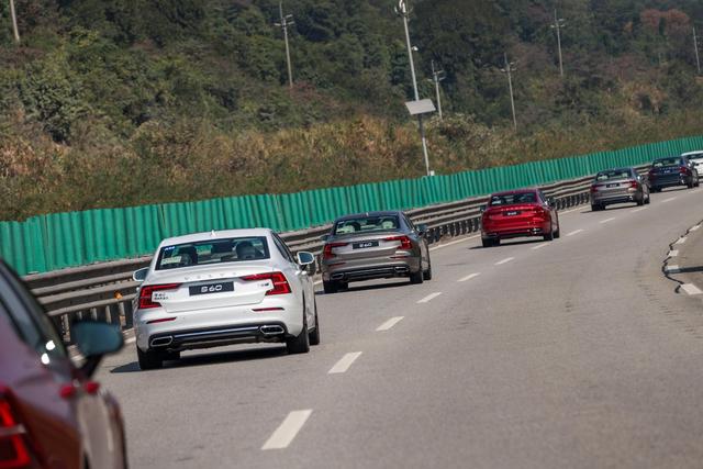 预算30万看看这款豪车，沃尔沃全新S60高颜值高配置