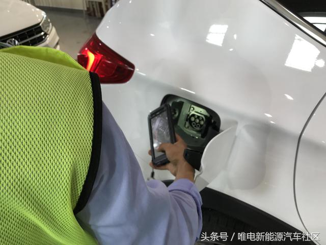 比亚迪宋DM第万名车主诞生 内附新能源绿牌详细上牌攻略