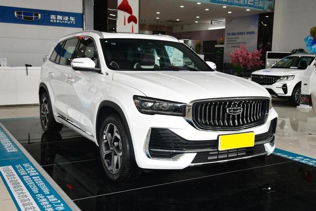 定位紧凑型SUV，轴距超2.8米，13.72万起售配2.0T，体验吉利星越L