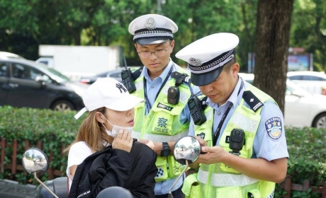 电动车、三轮/四轮车走哪个车道？什么标准上牌、考驾照 ...