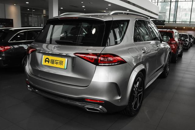 评测奔驰GLE PHEV：动力强还经济，有排面还有内在，售79.98万起