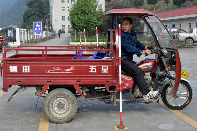 摩托车、三轮车、四轮车上路管理放宽，但有3个注意事项