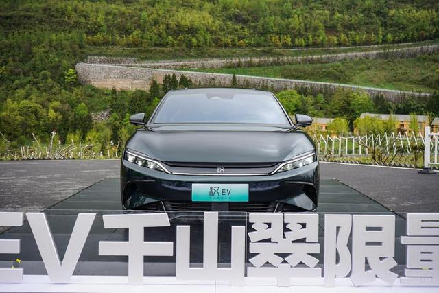 特斯拉Model 3 才是真香车？比亚迪汉EV 四驱千山翠限量版有话要说