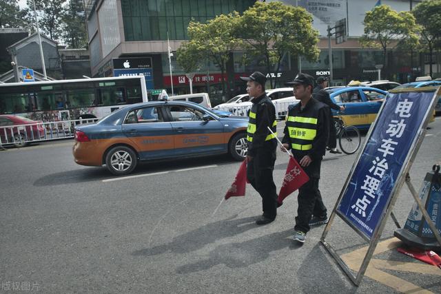 电动车、三轮车、低速四轮车创新化管理，解决老百姓出行难题