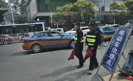 电动车、三轮车、低速四轮车创新化管理，解决老百姓出行难题