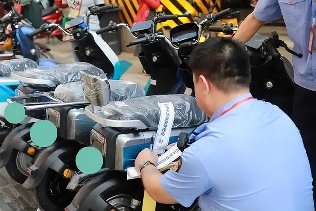 超标电动车过渡期结束，只有禁行这一个选择吗？多地给出解决办法