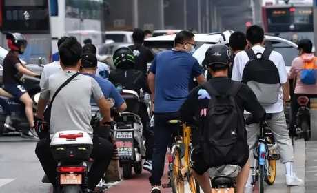 超标电动车过渡期结束，只有禁行这一个选择吗？多地给出解决办法