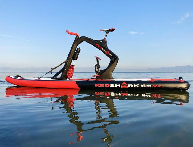 Red Shark Bike：一款将电动自行车和划船结合在一起的水上工具