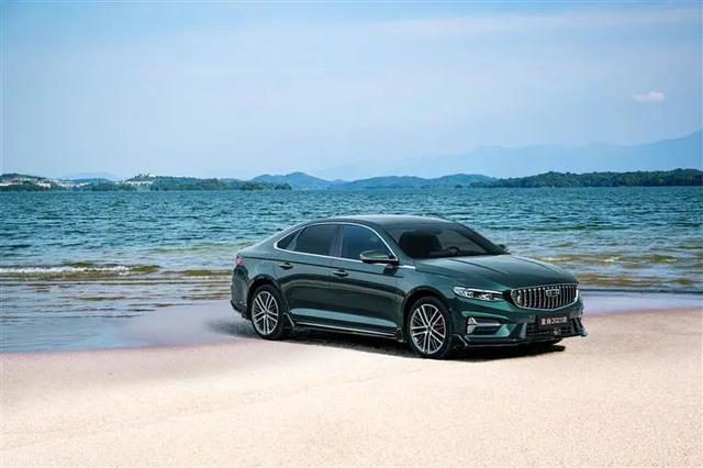 11.37万元起，全新吉利星瑞上市，比AMG A35L还帅？