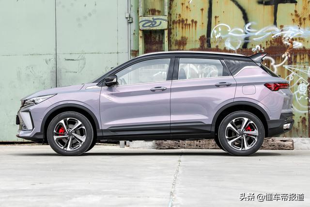 新车 |“小钢炮”SUV？吉利缤越COOL实车亮相，搭1.5TD四缸发动机