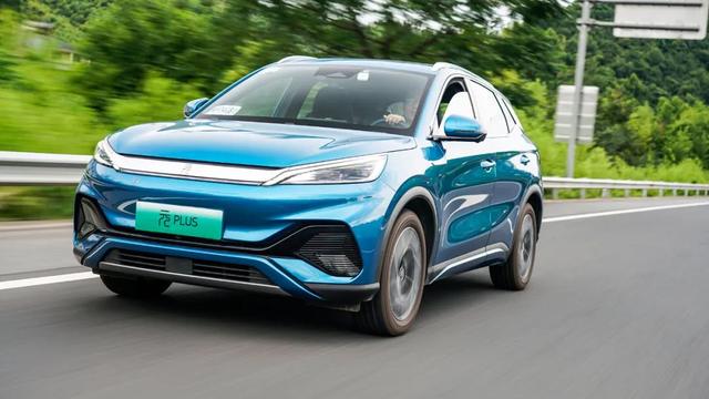 比亚迪首款15万纯电SUV，​开着行吗？