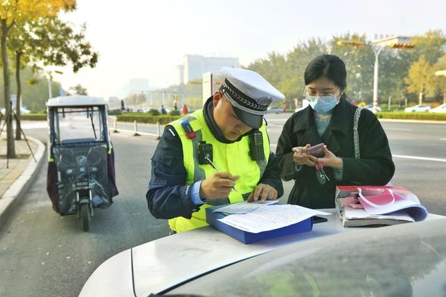 明确了！电动车、三轮车、四轮车合法上路，满足3个条件