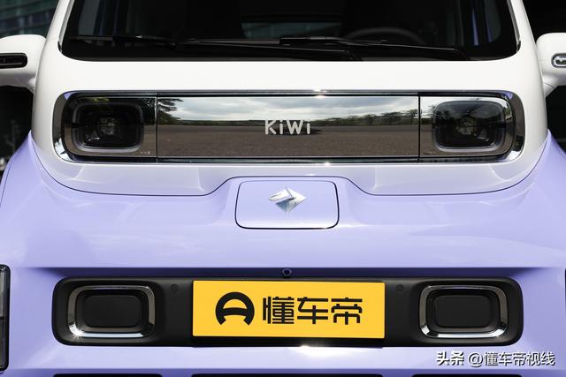 新车｜10万块电动车能用上智能驾驶？试过KiWi EV之后我信了